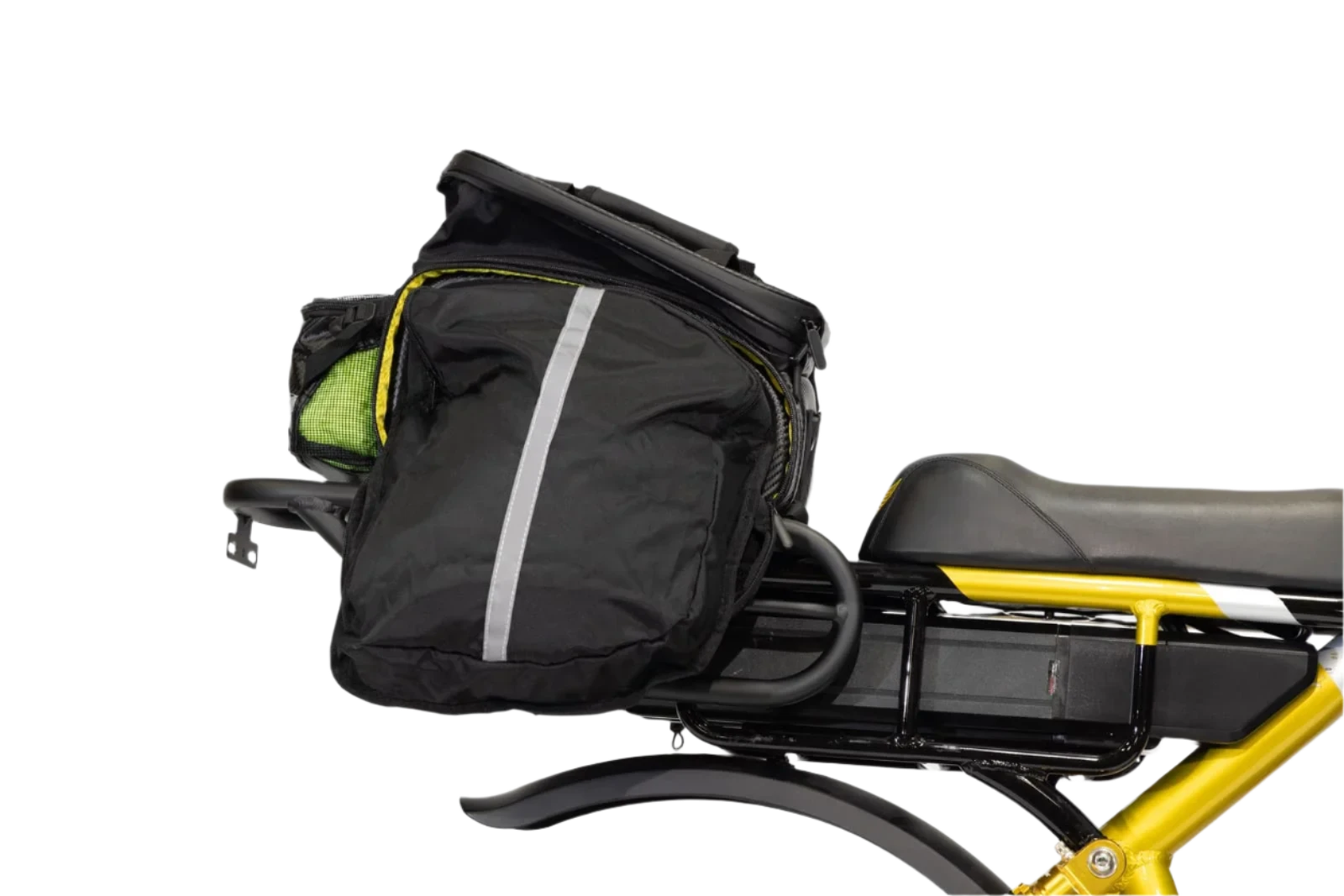 Easy-installation bike rear rack bag with adjustable straps, ensuring a secure fit on different rack sizes.